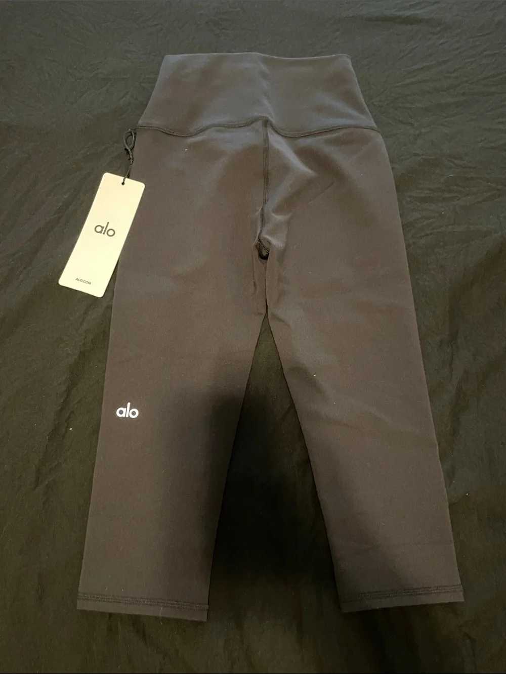 ALO Yoga nwt black